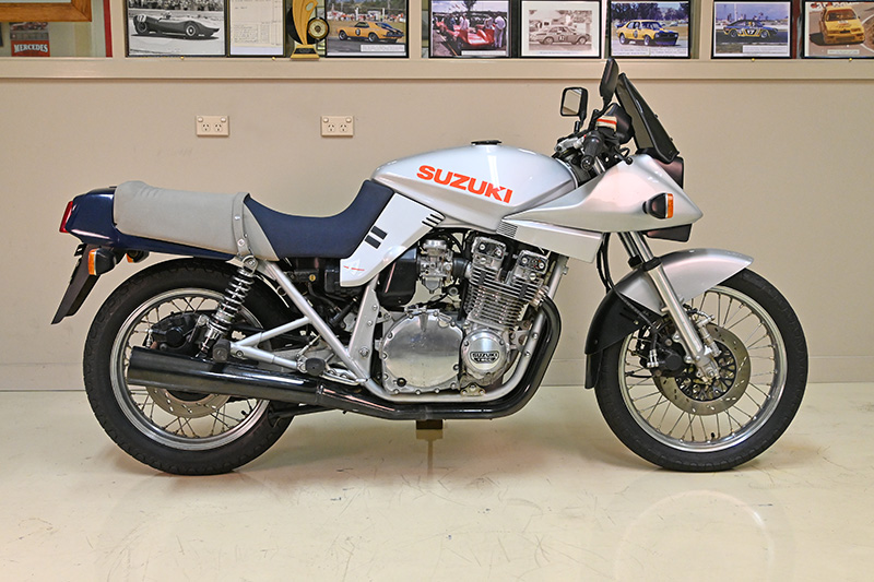 Suzuki Katana